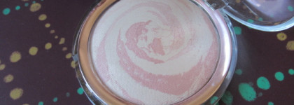 Мягкий розовый свет. Catrice Glow Lover Oil-Infused Highlighter в оттенке 010 Glowing Peony