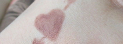 Восхитительный карандаш Faberlic Lip Shaper в оттенке Чайная роза