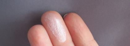 Отличный хайлайтер Make Up For Ever Artist Highlighter в оттенке H130 Wherever Pearl