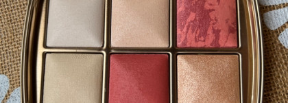 "Бабочки" для светлой кожи. Hourglass Ambient Lighting Edit Unlocked - Butterfly