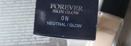 Dior Forever Skin Glow в оттенке 0N Neutral/Glow