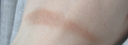 Новинка среди бронзеров Anastasia Beverly Hills Smooth Blur Bronzer в самом светлом оттенке Sun-Kissed Dreams