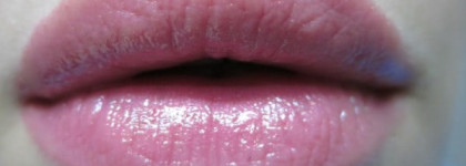 Revlon Colorburst Lip Butter № 050 Berry Smoothie