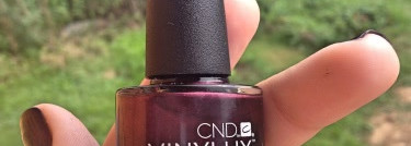 Первая проба Vinylux CND в оттенке "Dark Lava"