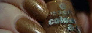 Неоднозначный Essence Color&Go №120 Cookie love
