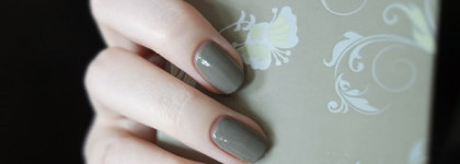 "Ну его в болото!" - Alessandro nail polish nagellack "wild love"