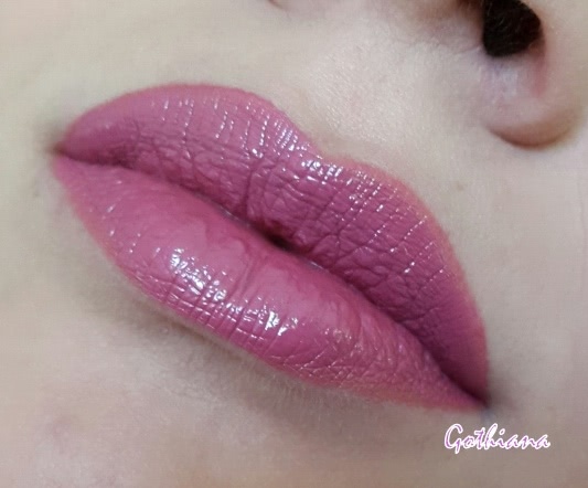 Первая любовь не ржаевеет с Max Factor Lipfinity lip colour в оттенке 055 Sweet