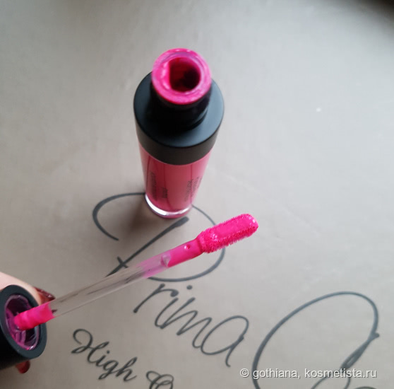 В центре внимания - Губы. Golden Rose longstay liquid matte lipstick #02 #08