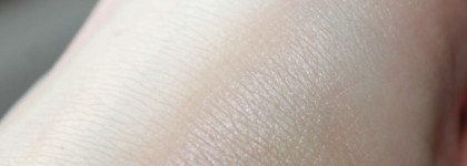 Becca Shimmering Skin Perfector Illuminator SPF 25+ в оттенке Moonstone. Мой любимый и дорогой