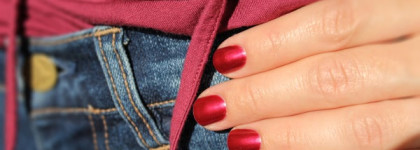 Chanel Le Vernis # 595 Rouge Moire