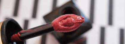 Универсальное средство для макияжа губ и щек YSL Baby Doll Kiss & Blush Lips & Cheeks Soft Matte Colour (№10 Nude Insolent)