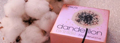 Высветляющая пудра-люминайзер Benefit Dandelion Twinkle