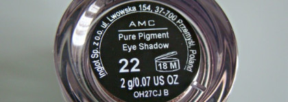 Все-таки не удержалась - Тени для век рассыпчатые Inglot AMC Pure Pigment Eye Shadow № 22. Бонус: сравнение №22 и №35