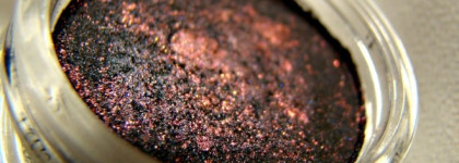 Тени для век Giorgio Armani Eyes To Kill Intense Eyeshadow №02 Lust Red