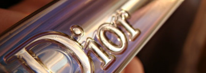 New Dior Addict Lipstick - Dior Addict Lipstick Hydra Gel Core Mirror Shine в оттенке 553, Smile