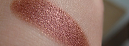 Тени Maybelline Color Tattoo 24 HR Gel Cream Eyeshadow в оттенке № 70, Metallic Pomegranate