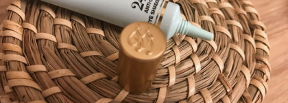 Обзор на три средства марки Too faced - база под тени, тональная основа и бронзер