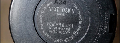 Mac  Powder Blush Next to Skin. Скулы для Белоснежек