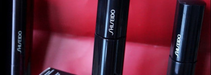 Shiseido Lacquer Rouge RD529 Tango