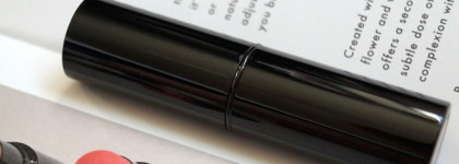 Естественное сияние с Chanel Les Beiges