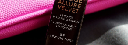 Chanel Rouge Allure Velvet Luminous Matte Lip Colour №54 L'indomptable