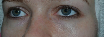 Clarins Teint Haute Tenue Everlasting Foundation SPF 15, оттенок 103, слоновая кость — Стойкий тональный крем