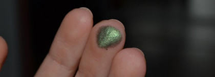 После долгих поисков они у меня! Тени Clarins Mono Couleur Single Eye Colour Long-Lasting оттенок 06 Jungle Green