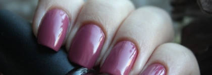 China Glaze Fifth Avenue + El Corazon № 421 quail egg