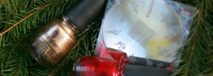 China Glaze Nail lacquer with hardeners Just Be Claus 81390