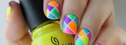 Витражный неоновый дизайн