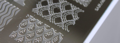 Нежный морской маникюр