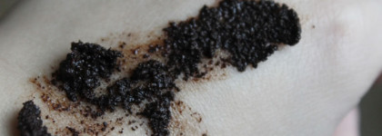 Скраб и маска для лица от Riche