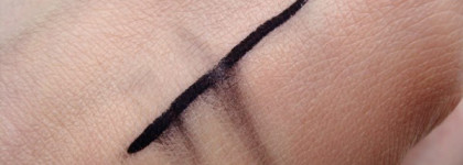 Gosh Eye liner pen stylo ligneur Black