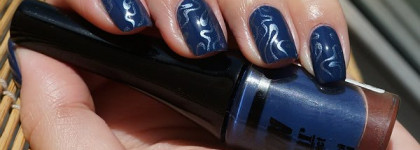 Маникюр под джинсы