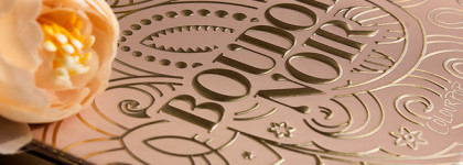 Оливково-золотистая палетка теней ColourPoP Boudoir Noir Pressed Powder Palette