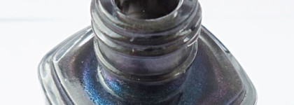 Essie Nail Lacquer 90 Dive Bar