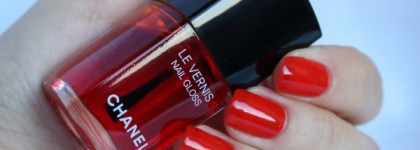 Chanel Le Vernis Nail Gloss 530 Rouge Radical