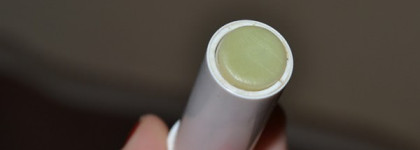 Семейство lipcare, помощники в уходе за губами