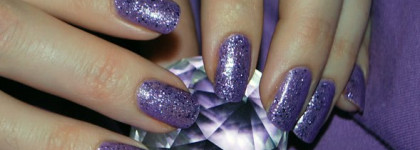 Nicole by OPI One less lonely glitter
