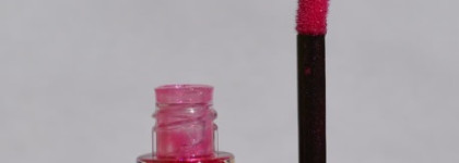 Helena Rubinstein Wanted Stellars Gloss stardust shine & "silicone" volume brillance #46 Cosmic Purple