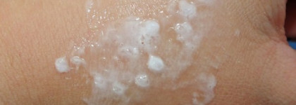 Gonyak Soft Jelly In Cleansing Foam от Holika Holika