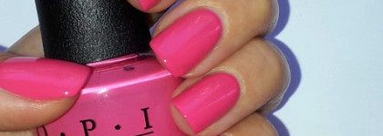 Бабье лето с ярким и горячим OPI Feelin’ Hot-Hot-Hot! NL B77