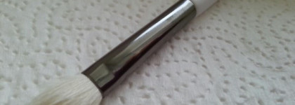 Достойный аналог кисти MAC 217 за смешные деньги: Era minerals Blending Brush 356N