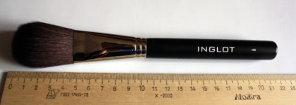 Пушистики для лица: Inglot makeup brush 27tg, 1ss,16bjf, 3p  и Hakuhodo j5521