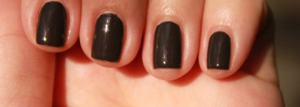 Chanel vertigo &  OPI Berlin there done that  - сделали это вместе
