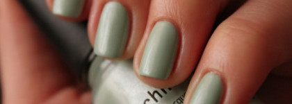 China Glaze Keep calm paint on