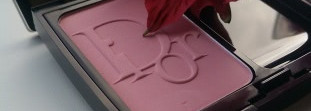 Румянец от Dior Diorblush Vibrant Colour Powder Blush #829 Miss Pink