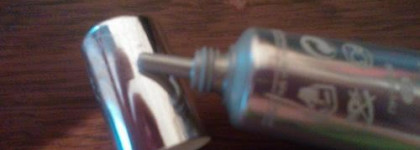 Avon сыворотка-корректор морщин вокруг глаз Anew Clinical A-F33