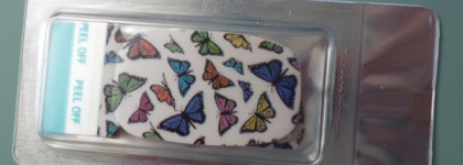 Бабочки на снегу с Лаковыми полосками Sally Hansen Salon Effects