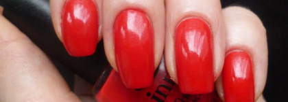 Чистый красный INM Out the Door nail lacque #112 The flaring red